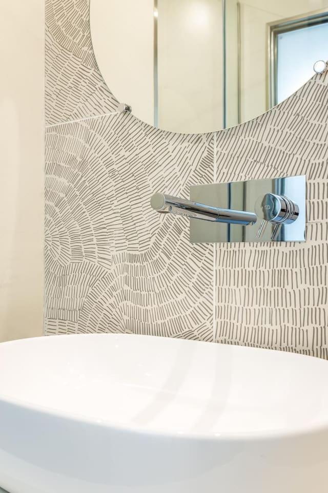 Syntagma Modern New Flat, Large Balcony With View Apartment Athens Luaran gambar